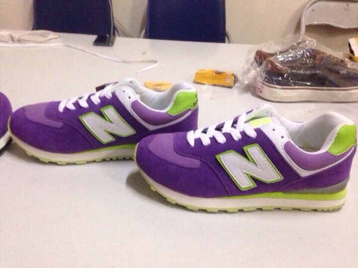 Giày thể thao Newbalance Giày thể thao Newbalance