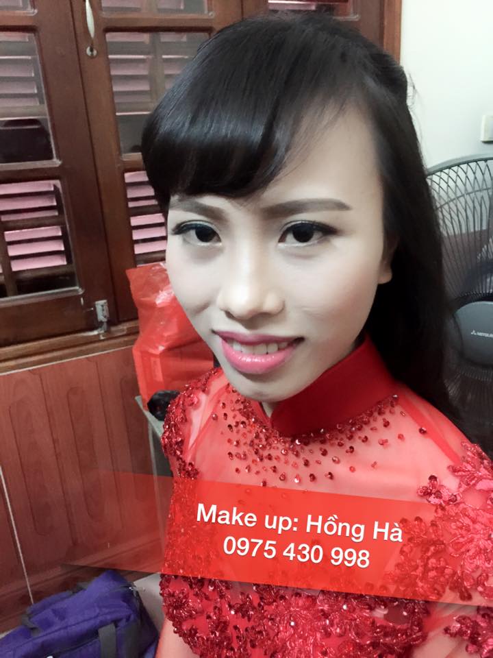 Trang điểm make up cô dâu, dự tiệc, ngoại cảnh tại nhà Nghệ An Trang điểm make up cô dâu, dự tiệc, ngoại cảnh tại nhà Nghệ An