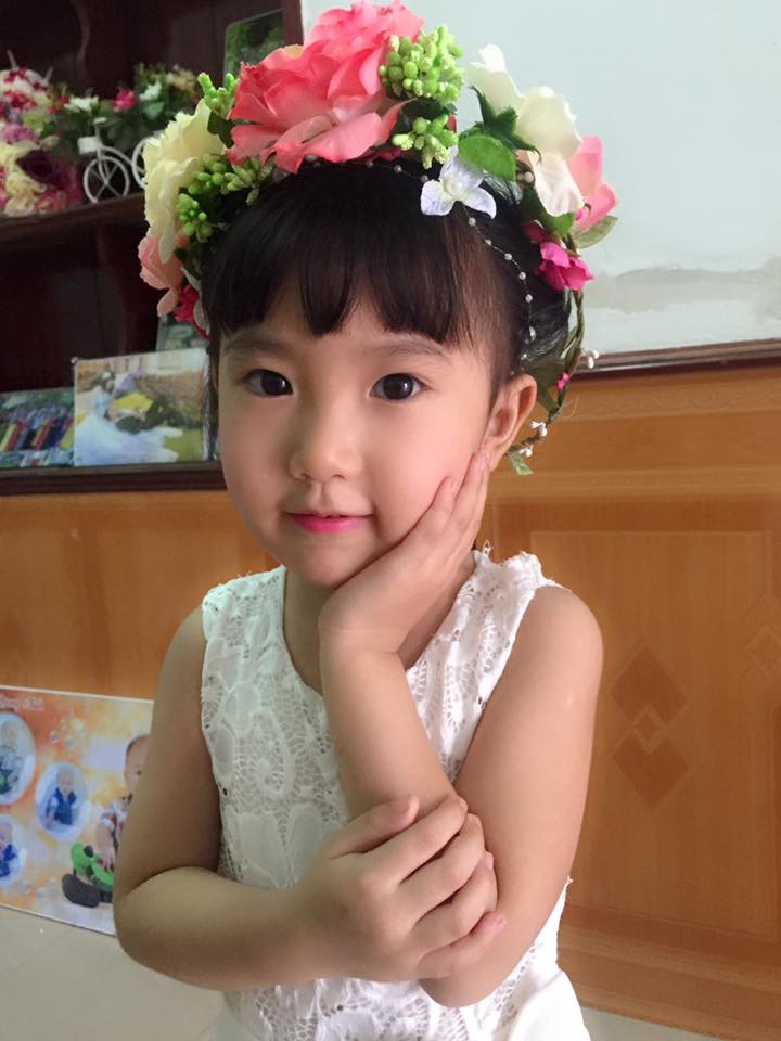 Trang điểm make up cô dâu, dự tiệc, ngoại cảnh tại nhà Nghệ An Trang điểm make up cô dâu, dự tiệc, ngoại cảnh tại nhà Nghệ An