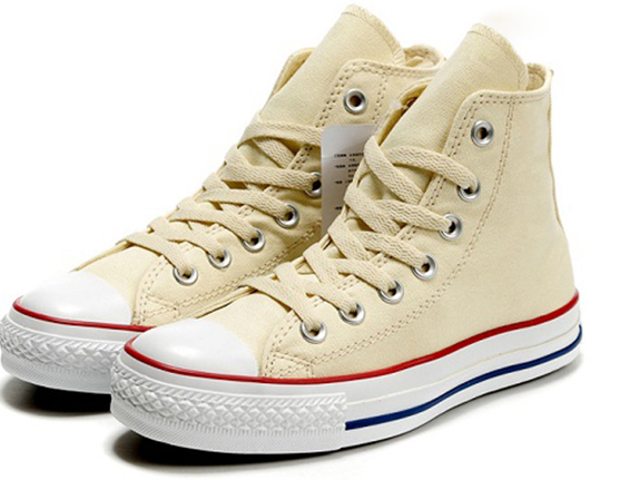 Gi y th thao Converse Classic cao c m u kem